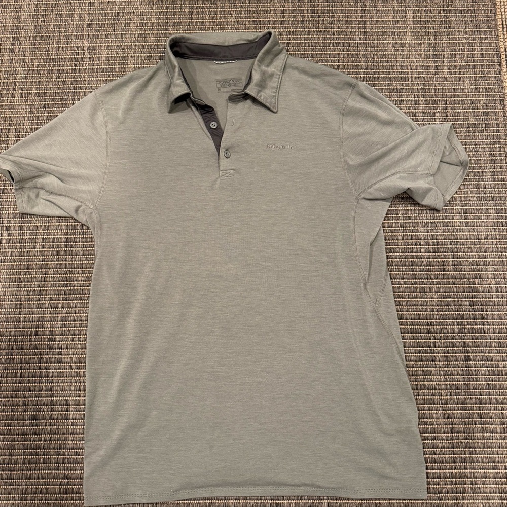 Patagonia Men's Polo in Subtle Gray